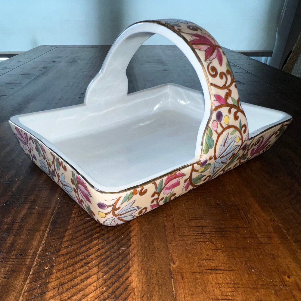 Macau H.F.P. Ceramic Dish, Basket Design with Handle, Multi-Colored Floral, EC